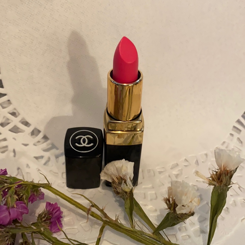 Chanel hydrating cream lipstick Egerie